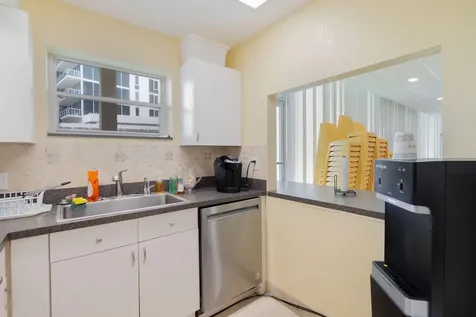 3570 S Ocean Boulevard South Palm Beach FL 33480
