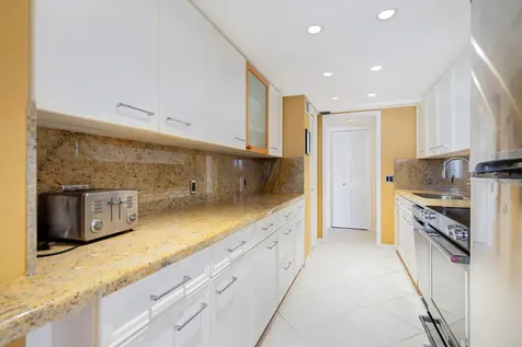 3570 S Ocean Boulevard South Palm Beach FL 33480
