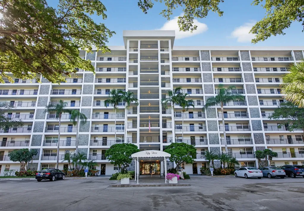 2900 N Course Drive Pompano Beach FL 33069