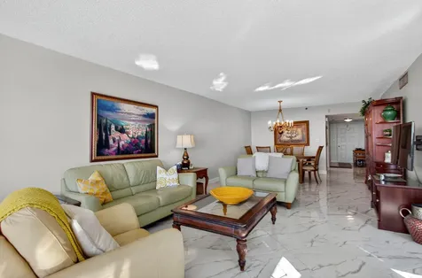 2900 N Course Drive Pompano Beach FL 33069