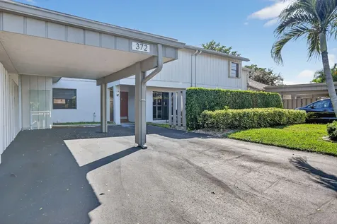 372 Deer Creek Wildwood Lane Deerfield Beach FL 33442