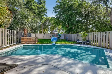 372 Deer Creek Wildwood Lane Deerfield Beach FL 33442