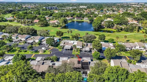 372 Deer Creek Wildwood Lane Deerfield Beach FL 33442