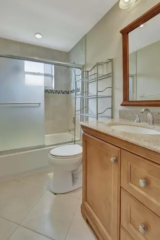 187 Normandy D Delray Beach FL 33484