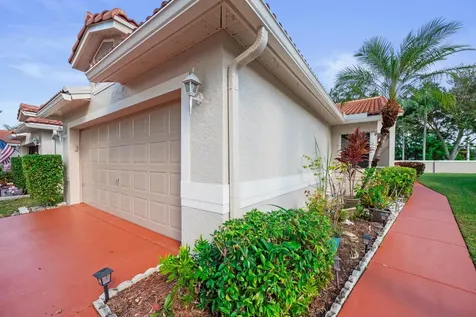 11 Sausalito Drive Boynton Beach FL 33436