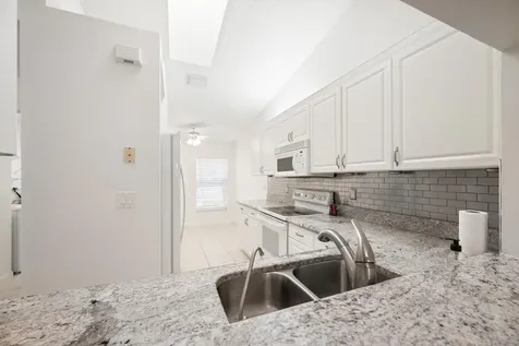 11 Sausalito Drive Boynton Beach FL 33436