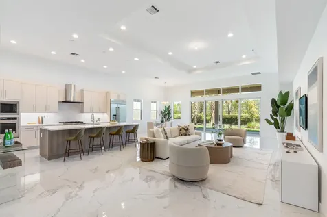10044 Timber Creek Way Palm Beach Gardens FL 33412