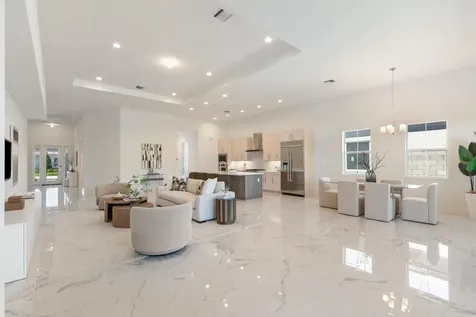 10044 Timber Creek Way Palm Beach Gardens FL 33412