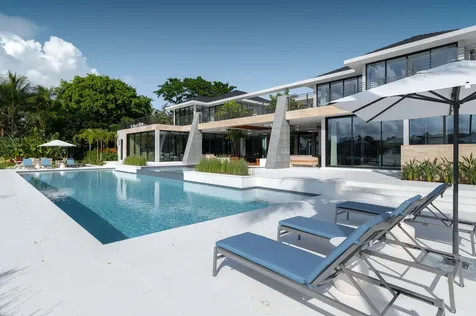 488 S Beach Road Jupiter Island FL 33455
