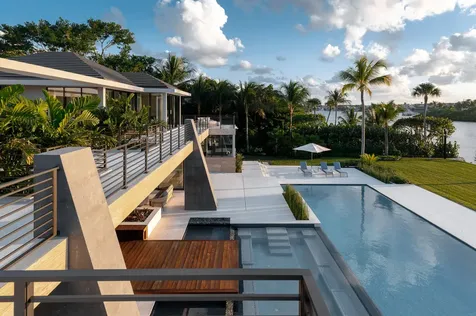 488 S Beach Road Jupiter Island FL 33455