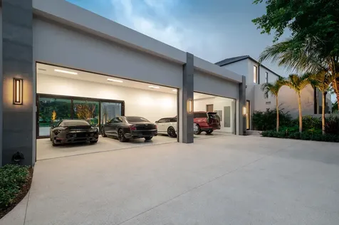 488 S Beach Road Jupiter Island FL 33455