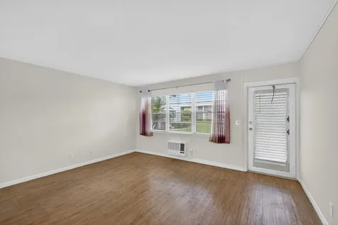 150 Coventry G West Palm Beach FL 33417