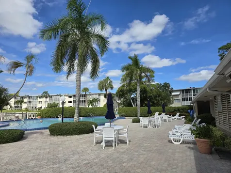 2668 N Garden Drive Lake Worth FL 33461