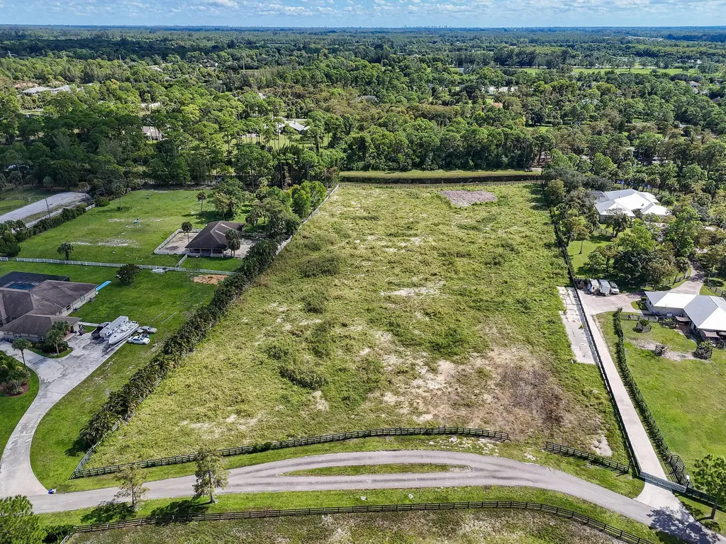 844 Gallop Drive Loxahatchee FL 33470