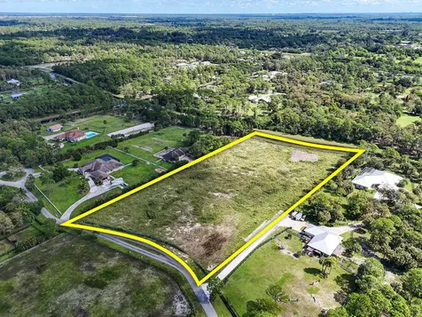 844 Gallop Drive Loxahatchee FL 33470