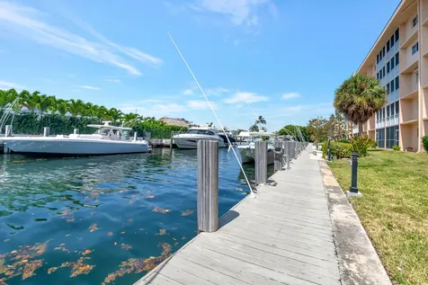 750 Ne Spanish River Boulevard Boca Raton FL 33431