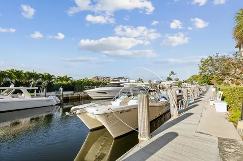 750 Ne Spanish River Boulevard Boca Raton FL 33431