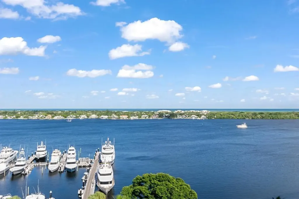 136 Lakeshore Drive North Palm Beach FL 33408