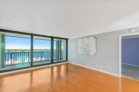 136 Lakeshore Drive North Palm Beach FL 33408