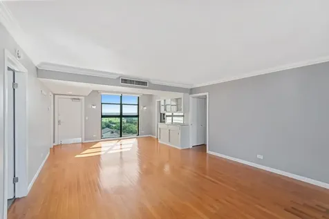 136 Lakeshore Drive North Palm Beach FL 33408