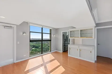 136 Lakeshore Drive North Palm Beach FL 33408