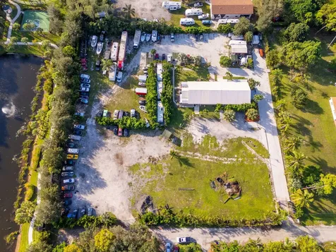 5400 Thunderbird Drive Lake Worth FL 33463