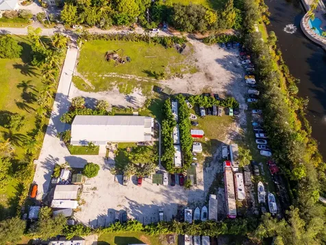 5400 Thunderbird Drive Lake Worth FL 33463