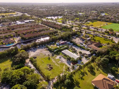 5400 Thunderbird Drive Lake Worth FL 33463