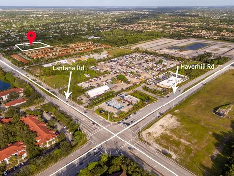 5400 Thunderbird Drive Lake Worth FL 33463