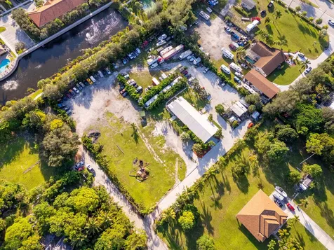 5400 Thunderbird Drive Lake Worth FL 33463