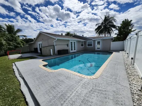 1473 Donwoods Lane Lane Royal Palm Beach FL 33411