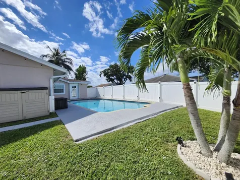 1473 Donwoods Lane Lane Royal Palm Beach FL 33411