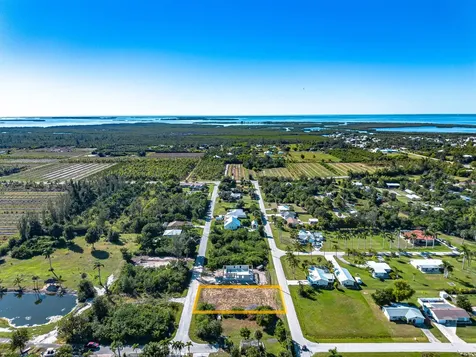 7338 Cobb Road Bokeelia FL 33922