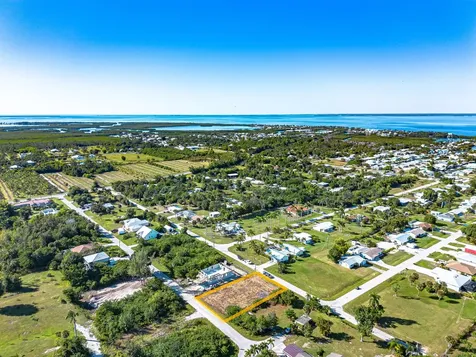 7338 Cobb Road Bokeelia FL 33922