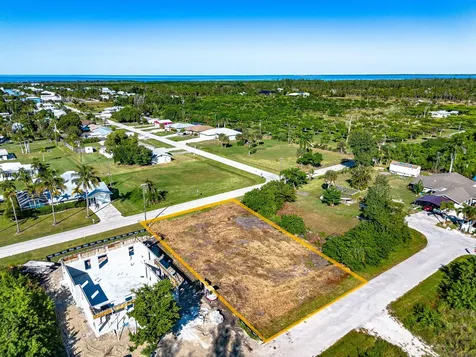 7338 Cobb Road Bokeelia FL 33922