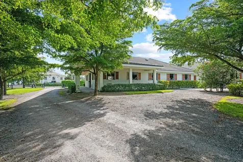2389 King Terrace Wellington FL 33414