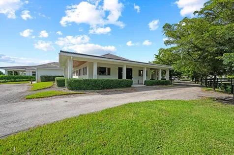 2389 King Terrace Wellington FL 33414