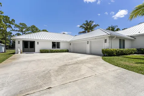14819 Broken Arrow Place Palm Beach Gardens FL 33418