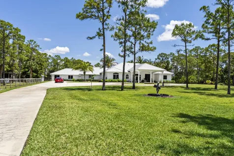 14819 Broken Arrow Place Palm Beach Gardens FL 33418