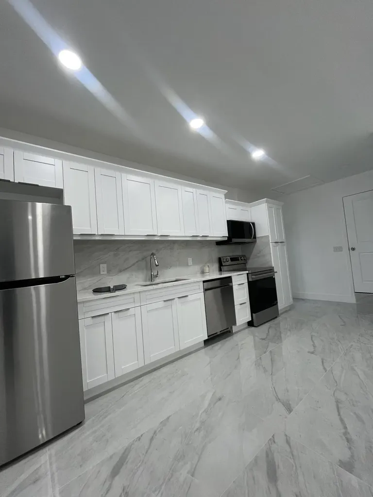 4588 Old Military Trail West Palm Beach FL 33417