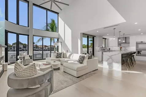 2916 S Ocean Boulevard Highland Beach FL 33487