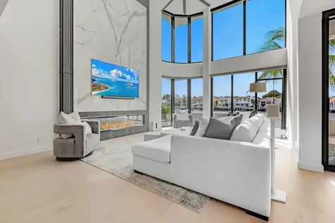 2916 S Ocean Boulevard Highland Beach FL 33487