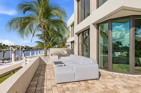 2916 S Ocean Boulevard Highland Beach FL 33487
