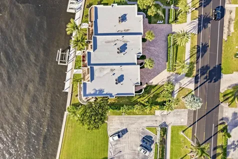 2916 S Ocean Boulevard Highland Beach FL 33487