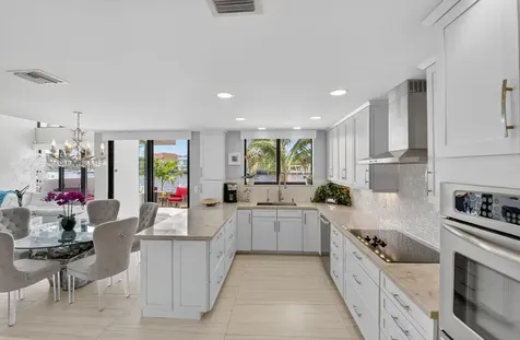 2914 S Ocean Boulevard Highland Beach FL 33487