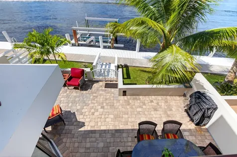 2914 S Ocean Boulevard Highland Beach FL 33487