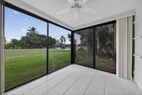 9187 Norte Lago Boca Raton FL 33428