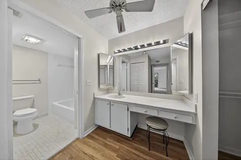9187 Norte Lago Boca Raton FL 33428