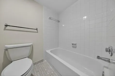 9187 Norte Lago Boca Raton FL 33428
