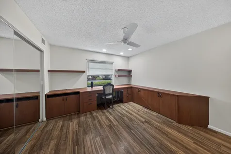 9187 Norte Lago Boca Raton FL 33428